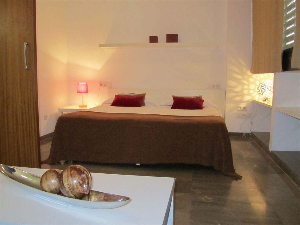 Apartamentos Living Valencia-Vitoria Esterno foto
